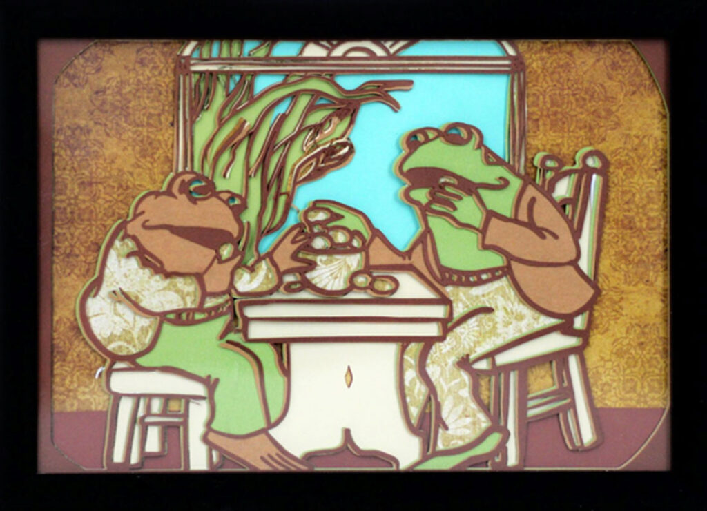 two toads eating